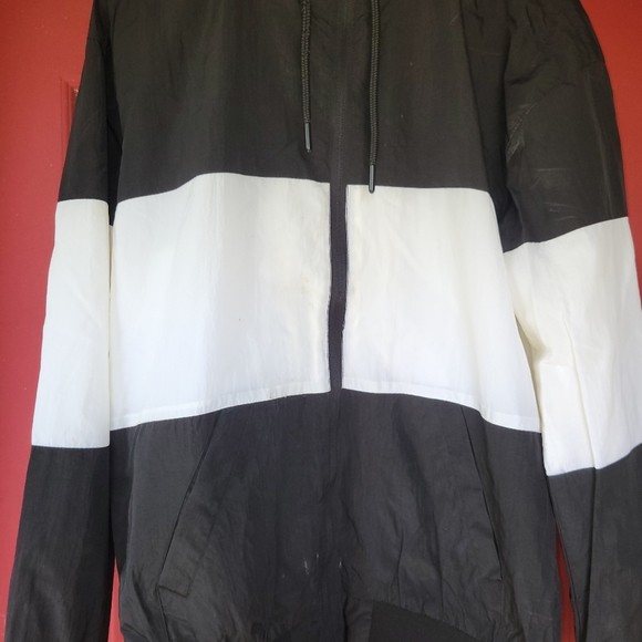 CSG Black & White Zip Up Hoodie Windbreaker Jacket sz Medium - Picture 5 of 7